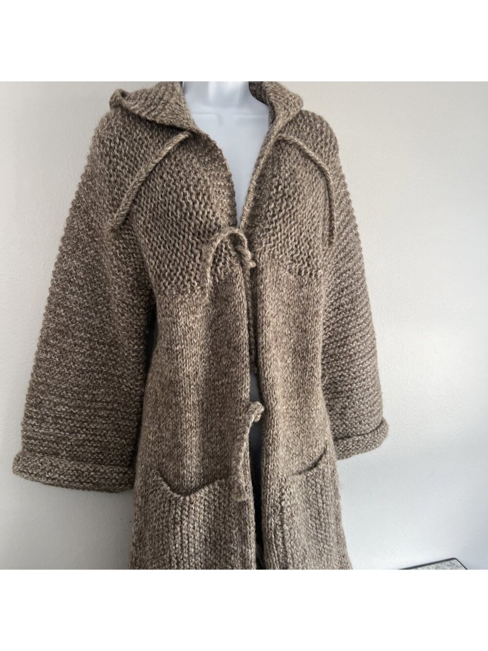 Vintage Junior Gallery Wool Sweater Long Taupe Pockets Hooded